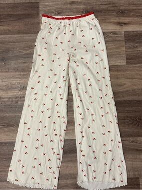 Love Peace and Lazy Days Scalloped Hem Cherry Pajama Pants Women’s Small